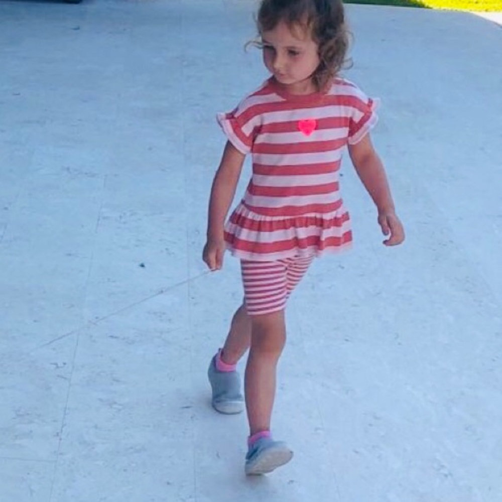 Cat & Jack Pink and White Striped Girls Matching Set. Size 4T